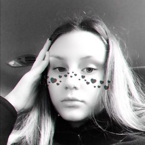 Meet your Posher, Ansley